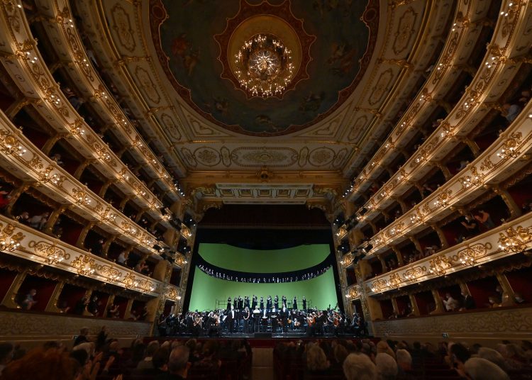 Messa da Requiem (foto Roberto Ticci, Teatro Regio di Parma)