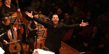 Il fuoriclasse Currentzis dirige il Requiem di Mozart (e non solo)