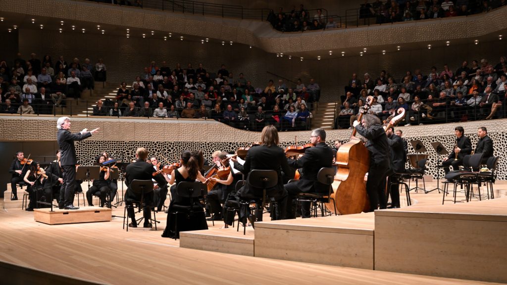 L’Orchestra Leonore alla Elbphilharmonie Amburgo