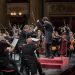 Juraj Valčuha guida i Filarmonici della Scala nel Novecento sovietico
