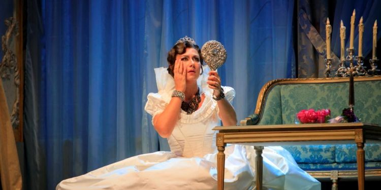 Adriana Lecouvreur a Bologna, dalla televisione al palcoscenico