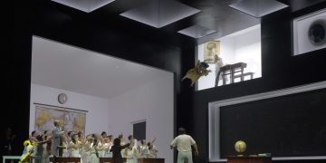 Michieletto rimanda Hoffmann a scuola