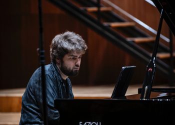 Straordinario Lukas Geniusas a Milano