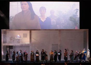 Anna A. alla Scala commuove il folto pubblico